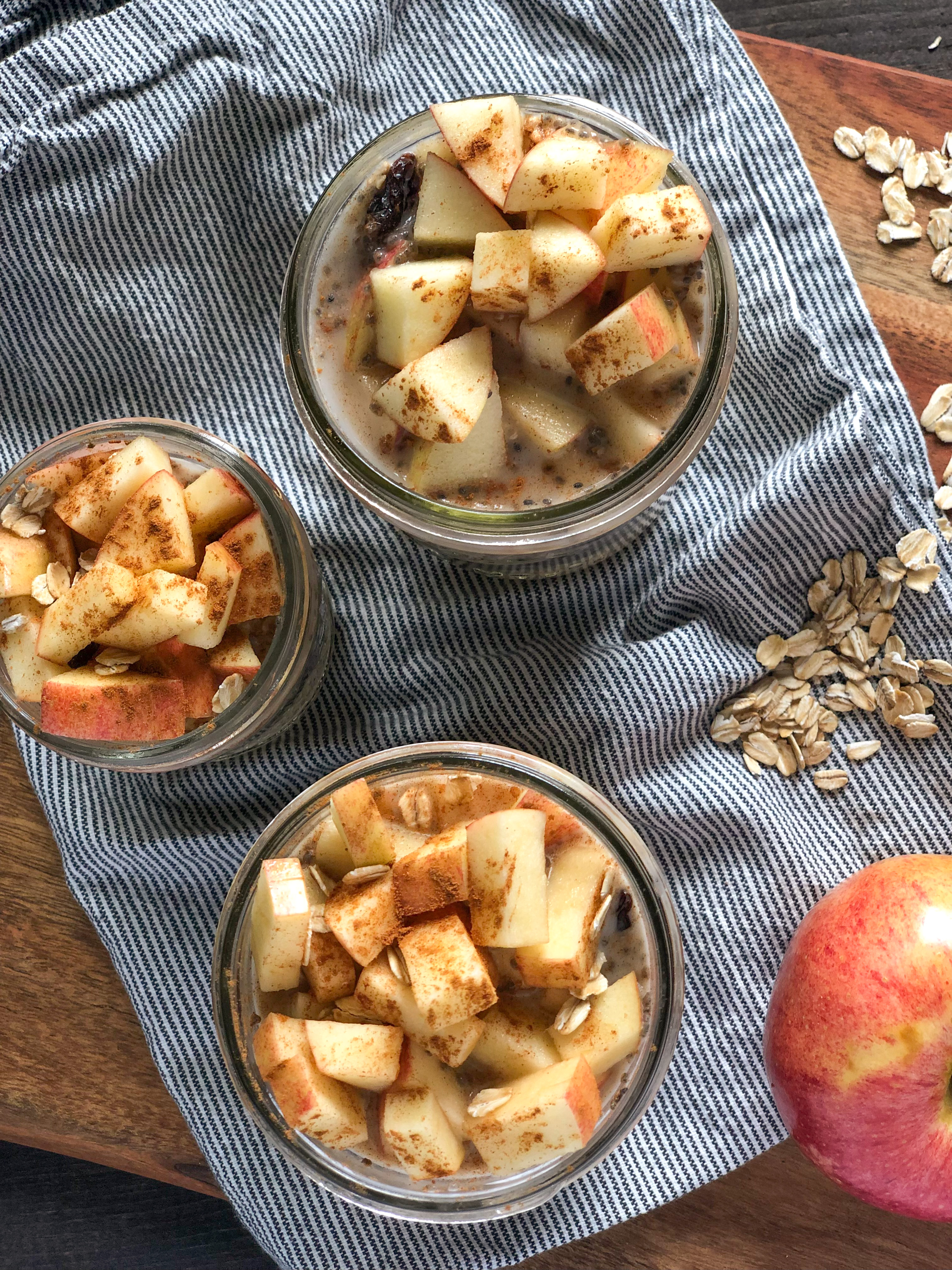 Cinnamon Apple Overnight Oats